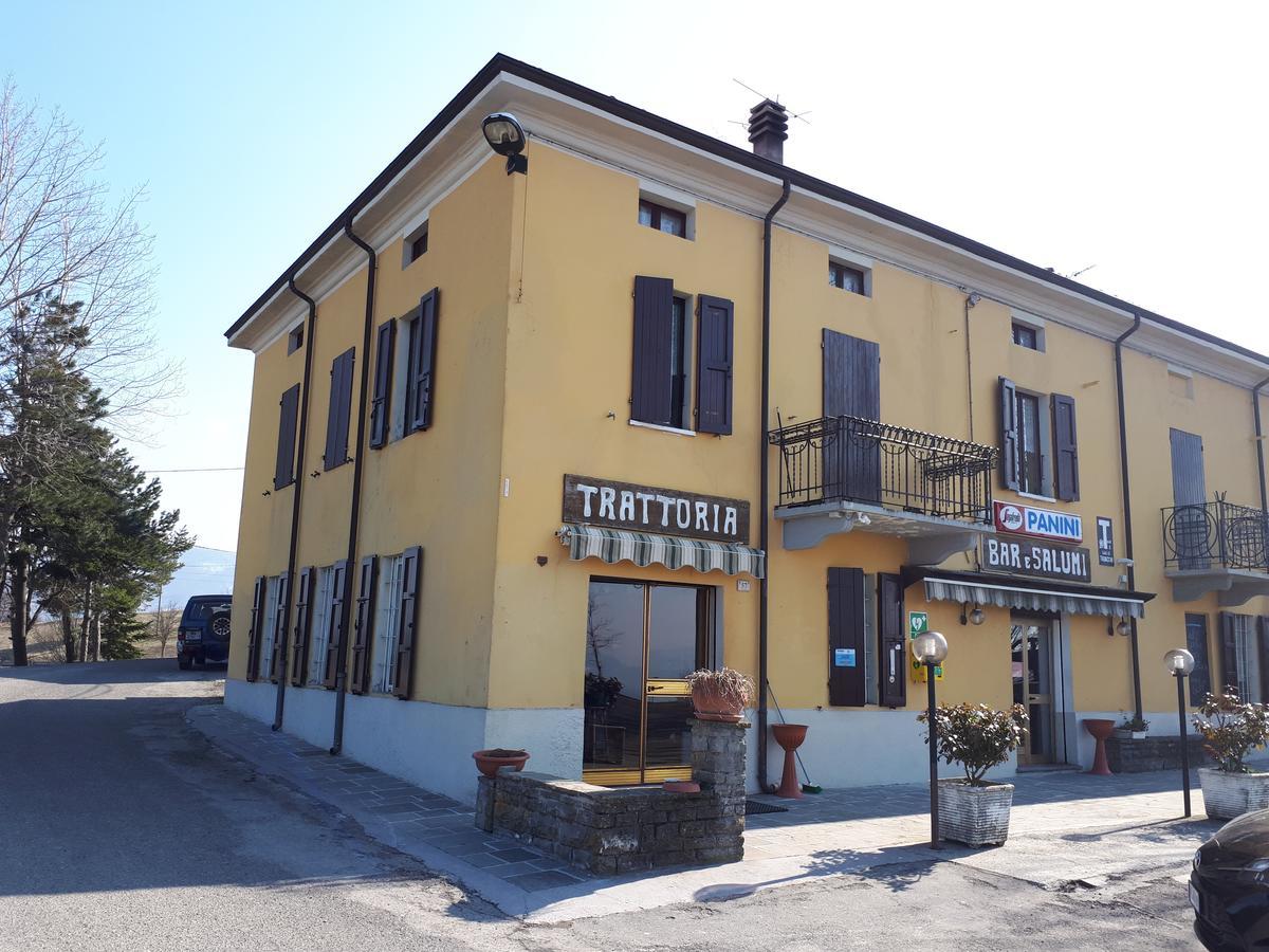 Trattoria Cattani Ξενοδοχείο Medesano Εξωτερικό φωτογραφία